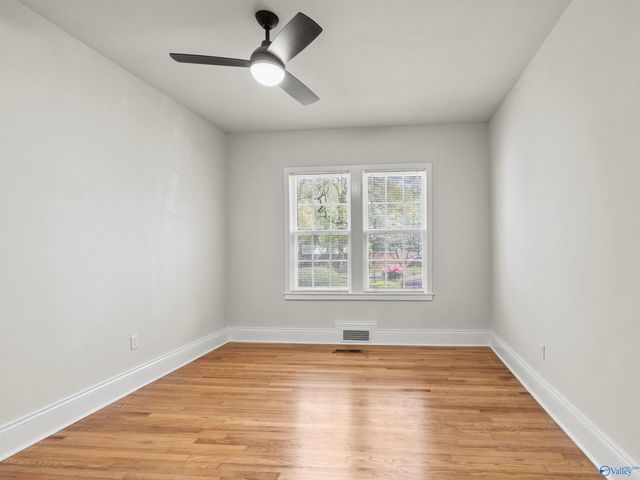 903 8th Avenue SE, Decatur, AL 35601