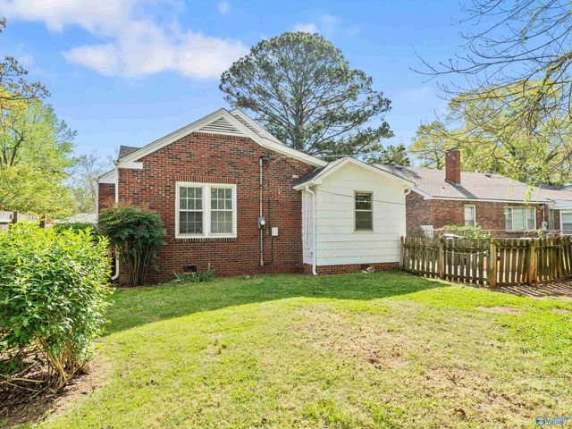 903 8th Avenue SE, Decatur, AL 35601