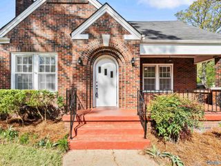 903 8th Avenue SE, Decatur, AL 35601