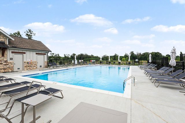 3857 Circollo Drive, Covington, KY 41017