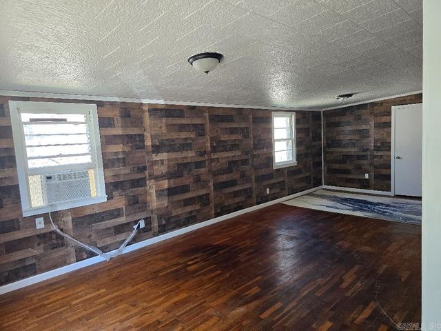 4304 Race Street, Jonesboro, AR 72401