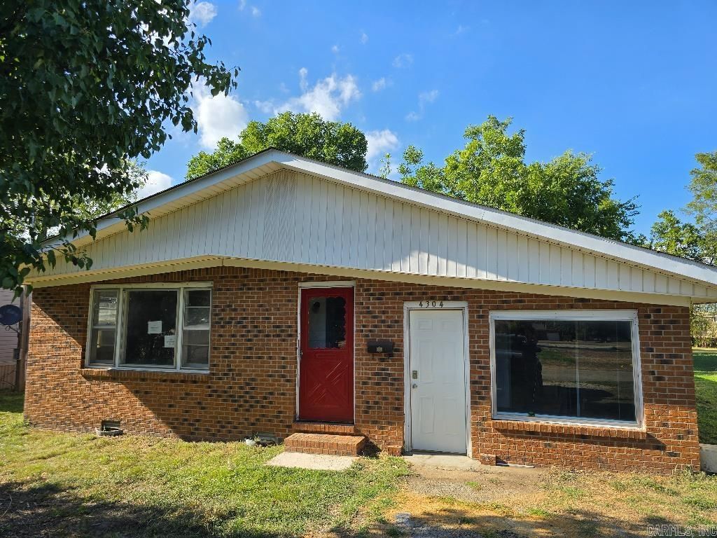 4304 Race Street, Jonesboro, AR 72401