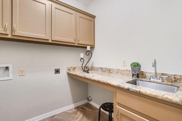 14742 Cypress Drive, Conroe, TX 77302
