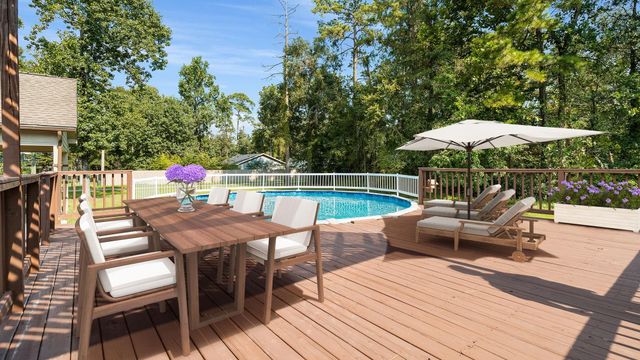 14742 Cypress Drive, Conroe, TX 77302