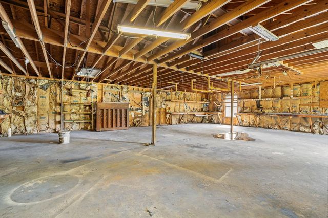 14742 Cypress Drive, Conroe, TX 77302