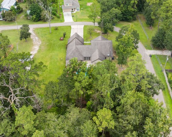 14742 Cypress Drive, Conroe, TX 77302