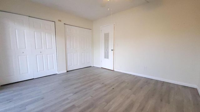 30 Norwich B, West Palm Beach, FL 33417