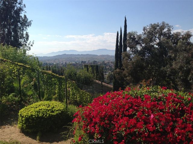 23665 Meadcliff Place, Diamond Bar, CA 91765