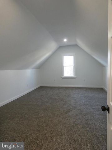 411 MANOR AVE, Carneys Point, NJ 08069