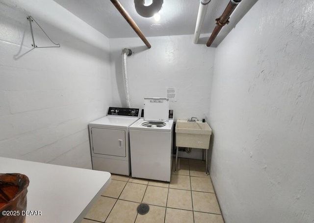 2828 N Atlantic Ave Unit 1404, Daytona Beach, FL 32118