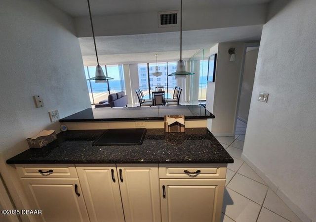 2828 N Atlantic Ave Unit 1404, Daytona Beach, FL 32118