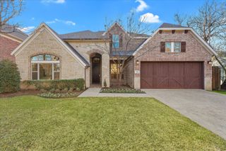 4026 N Cresthaven Road, Dallas, TX 75209