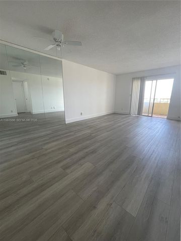 900 NE 18th Ave 1004, Fort Lauderdale, FL 33304