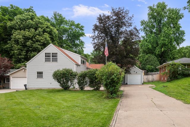 1321 46th Avenue, Rock Island, IL 61201