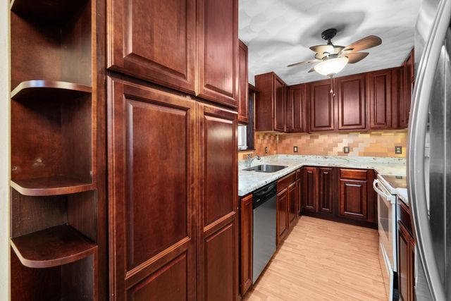 1321 46th Avenue, Rock Island, IL 61201