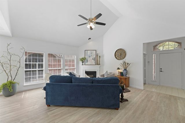 4605 Angelina Way, Fort Worth, TX 76137