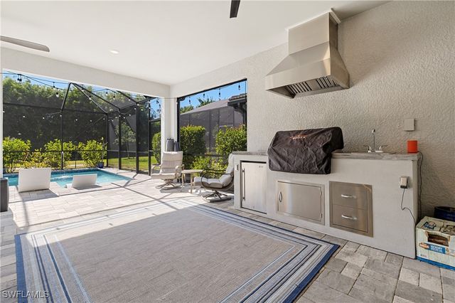 3944 Black Eagle LN, Fort Myers, FL 33966