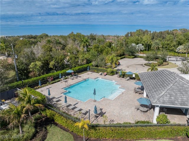 3944 Black Eagle LN, Fort Myers, FL 33966