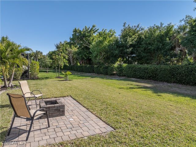 3944 Black Eagle LN, Fort Myers, FL 33966