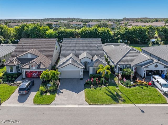 3944 Black Eagle LN, Fort Myers, FL 33966