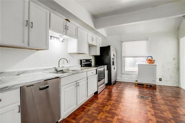 3223 Roberts Street, Kansas City, MO 64124