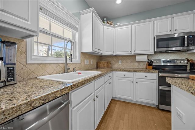 3805 Bridlington Drive, Greensboro, NC 27455