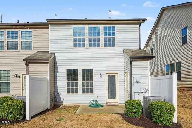 59 Hawkstone Drive, Clayton, NC 27527