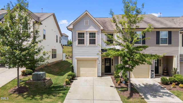 59 Hawkstone Drive, Clayton, NC 27527