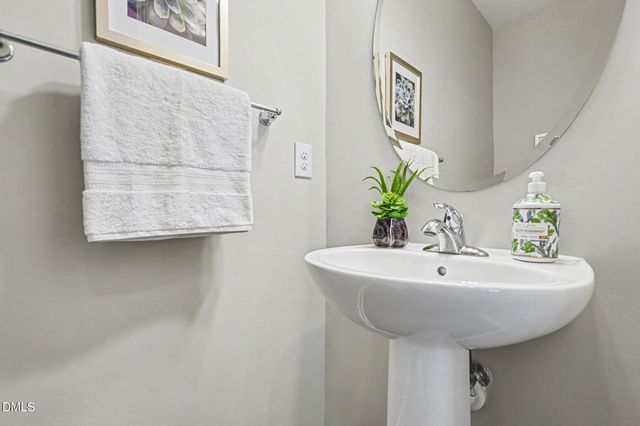 59 Hawkstone Drive, Clayton, NC 27527