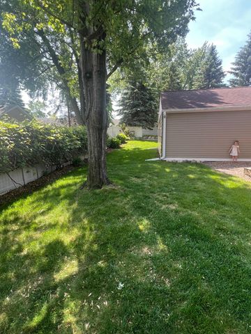 3929 Fordham Drive NE, Saint Anthony, MN 55421