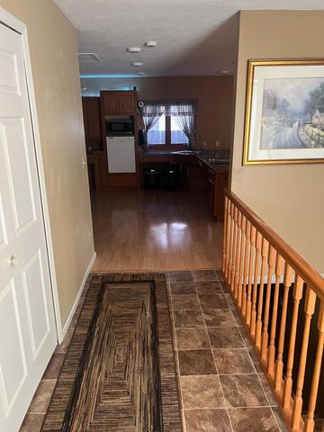 3929 Fordham Drive NE, Saint Anthony, MN 55421