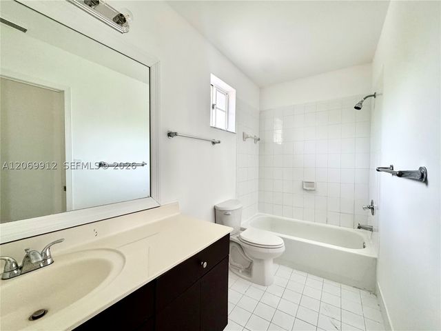 14333 SW 125th Ct, Miami, FL 33186