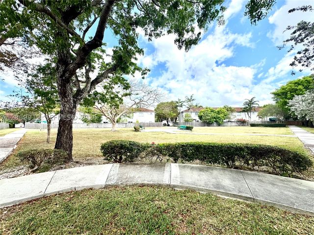 14333 SW 125th Ct, Miami, FL 33186