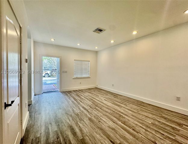 14333 SW 125th Ct, Miami, FL 33186