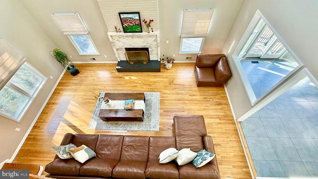 36 POLING FARM CT, Belle Mead, NJ 08502