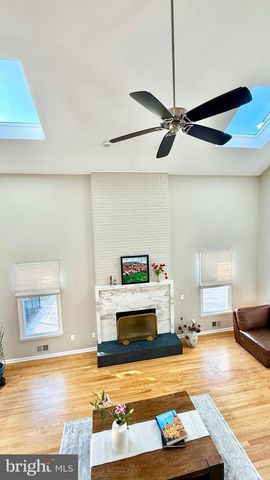 36 POLING FARM CT, Belle Mead, NJ 08502