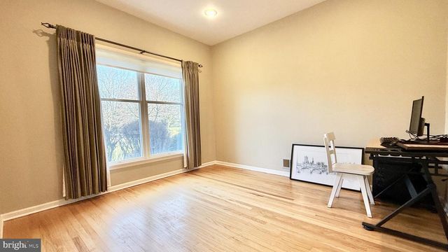 36 POLING FARM CT, Belle Mead, NJ 08502