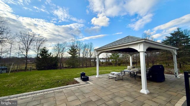 36 POLING FARM CT, Belle Mead, NJ 08502