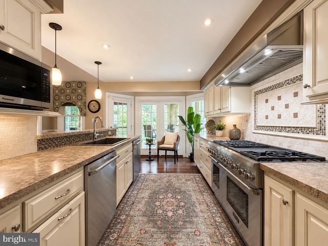 105 DERBY CT, Martinsburg, WV 25403