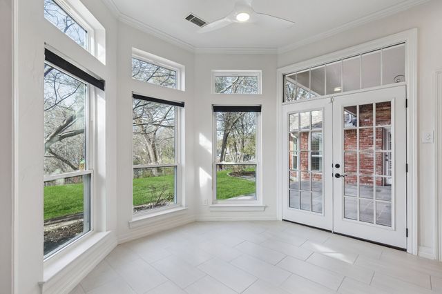 7207 Abrams Place Court, Dallas, TX 75231