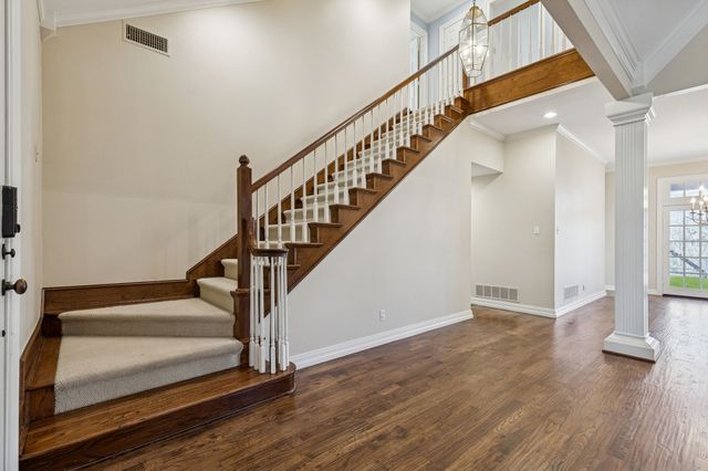 7207 Abrams Place Court, Dallas, TX 75231