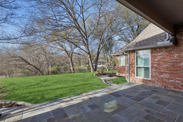 7207 Abrams Place Court, Dallas, TX 75231