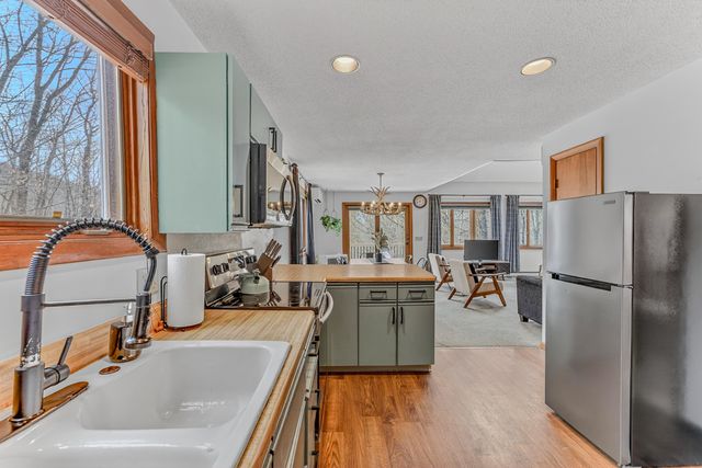 62 Isaax Fox Drive, Campton, NH 03223