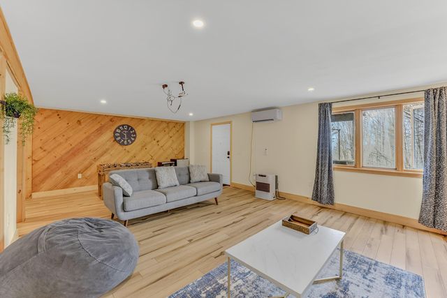 62 Isaax Fox Drive, Campton, NH 03223