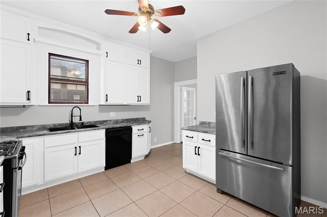 12 E Ash Street, New Baden, IL 62265