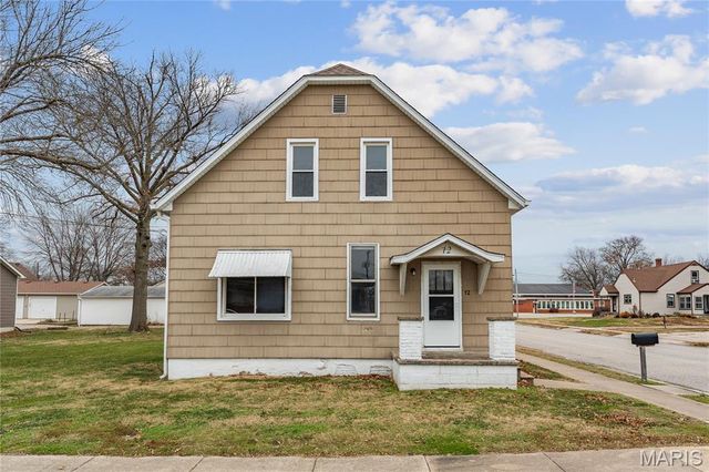 12 E Ash Street, New Baden, IL 62265