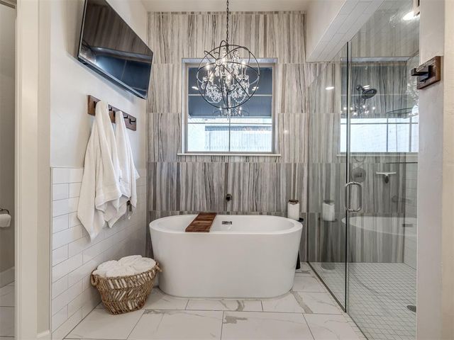 8301 Grass Creek Drive, Edmond, OK 73034