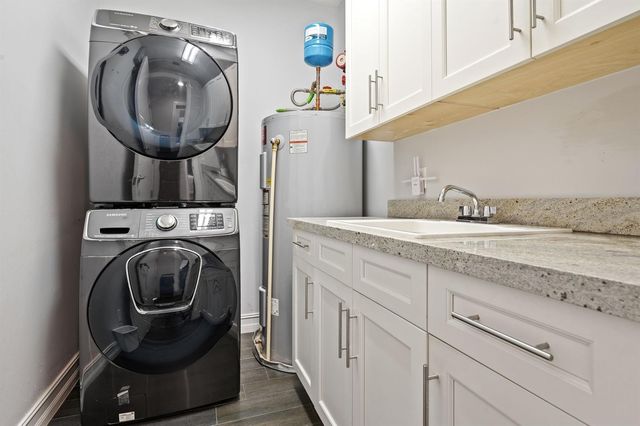 95 Isle Of Venice Drive, Fort Lauderdale, FL 33301