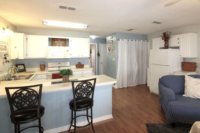 510 Fairwood Lakes Dr Unit 18G, Myrtle Beach, SC 29588