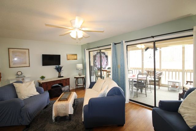 510 Fairwood Lakes Dr Unit 18G, Myrtle Beach, SC 29588